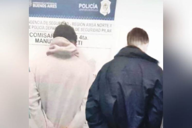 Los detenidos tienen 18 y 19 años y cuentan con antecedentes por robo.&nbsp;