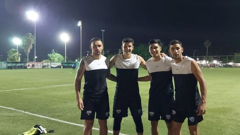 Diego Sánchez y Lucas Medina en el entrenamiento mexicano..