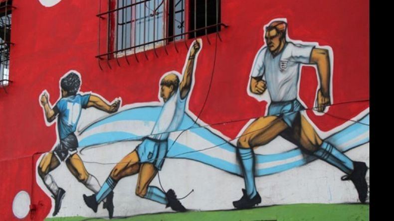 El mural de Cutrera en Argentinos de Del Viso..