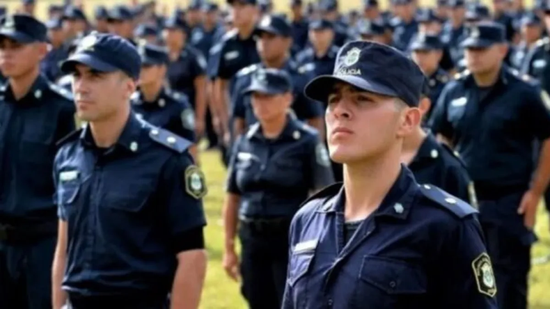 Los policas recibirn el mismo porcentaje de aumento que los docentes y estatalesnbsp