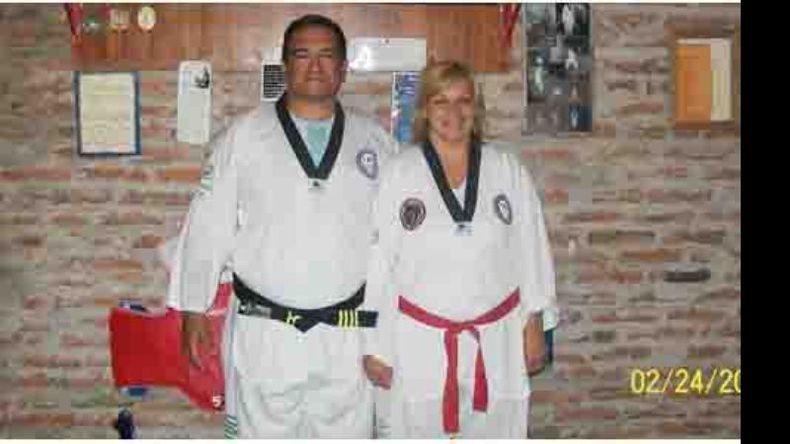 Osvaldo Flores y su esposa Susana, en acción..
