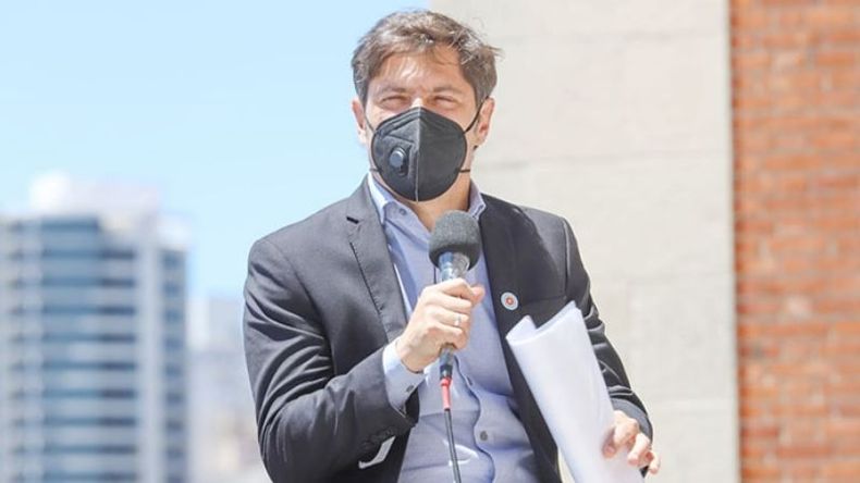 CAUTELA. Kicillof dice que para volver a las aulas deben bajar los casos..