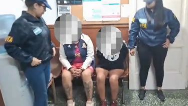 Las dos mujeres detenidas en La Lomita por venta de drogas