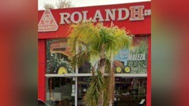 ROLAND H. El local de donde sustrajeron el tráiler.
