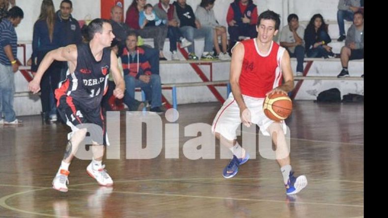 Atlético fue demasiado para Derqui..