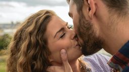 ¿Por qué se celebra el Día Mundial del Beso el 13 de abril?