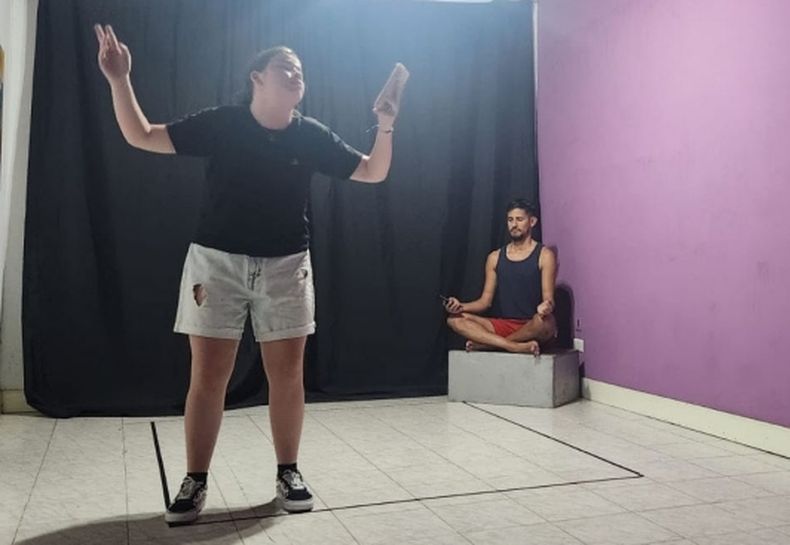 Aquí y Ahora se anima por primera vez al microteatro.