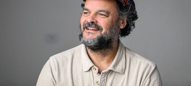 Carlos Aguirre es ganador de dos Premios Konex.