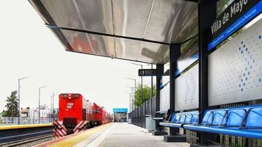 Así estamos loco, así estamos como país, como sociedad, por culpa de esa miseria, ahora mi amiga está en terapia intensiva, luchando por su vida. Se quedó sin una pierna, golpeada, sangrando, con un brazo roto y seguramente (si es que sobrevive, Dios quiera que sí) con un trauma psicológico del que no muchos se recuperan. No digo más... Seby Perdomo..