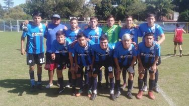 PUNTERA. La Sub 20 de San Alejo lidera con puntaje perfecto en la División B..