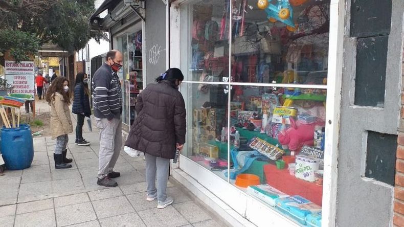El centro de Del Viso busca recuperarse..