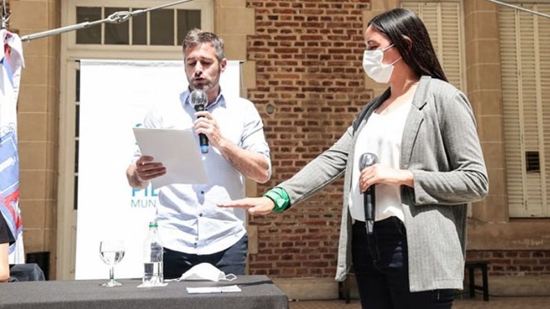 SÍ, JURO. Eva Molina se convirtió en la primera secretaria de la Mujer de Pilar..