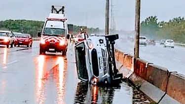 El accidente ocurrió este viernes, durante la tormenta.
