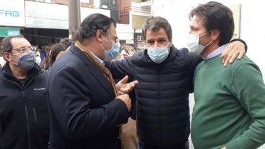 ABRAZO. Manes y Ranieli se mostraron en sintonía durante la visita. .