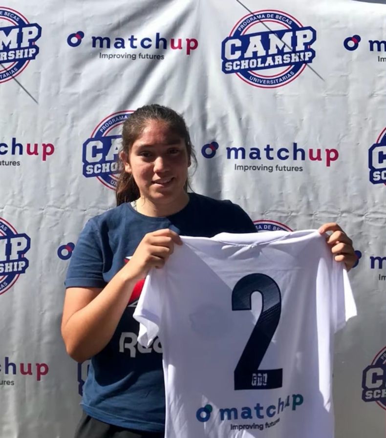 Olivia Décima: Mi sueño perfecto sería juntar mi pasión por el fútbol y el periodismo.
