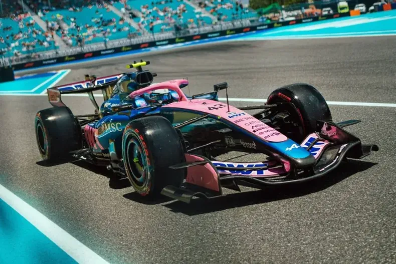 REPITE EL 8. Como en la clasificación del Sprint, Franco Colapinto volvió a quedarse con el 8º lugar en Miami.&nbsp;
