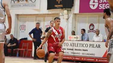 Jonatan Treise en acción: Ellos son el motor, uno trata de ser el guía.
