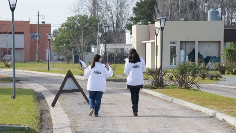 IMPUESTOS. La tasa se basará en el valor fiscal de las tierras fijado por ARBA. .