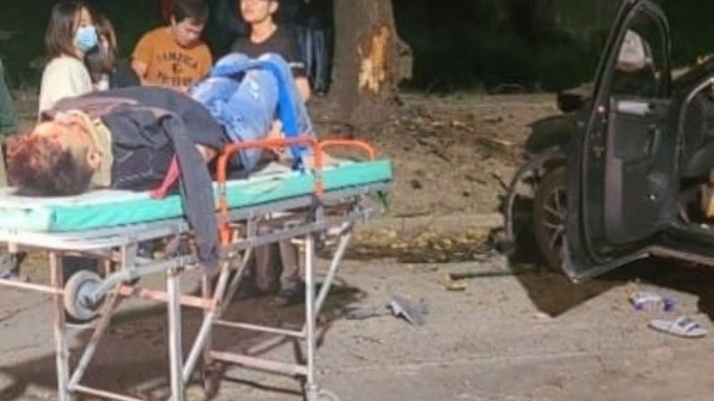 Los heridos fueron trasladados al hospital Sanguinetti con múltiples lesiones. .