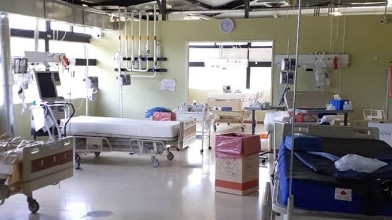 HOSPITAL SOLIDARIO. Ayer se fue el último paciente y lo van a desmontar..