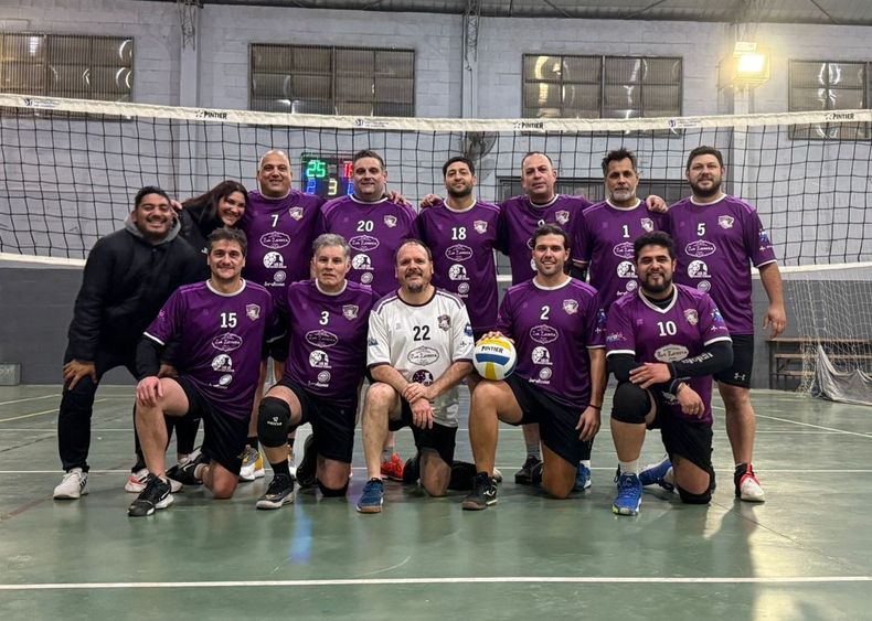 Los Maxi de Sinergia están al frente en los playoffs.