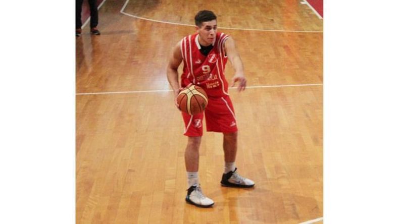 Gallardo anotó 15 puntos..