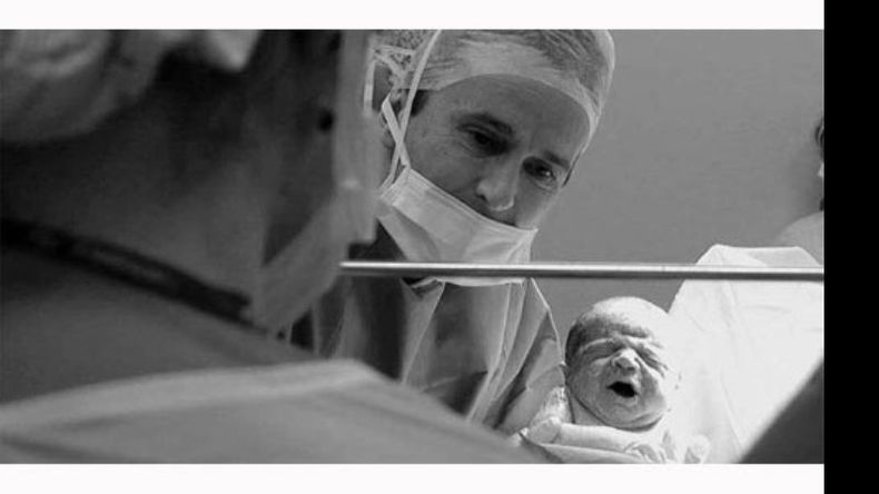 NACIMIENTO. Neuspiller dice que desde IOMA podrá ayudar a la salud de más gente que como médico..