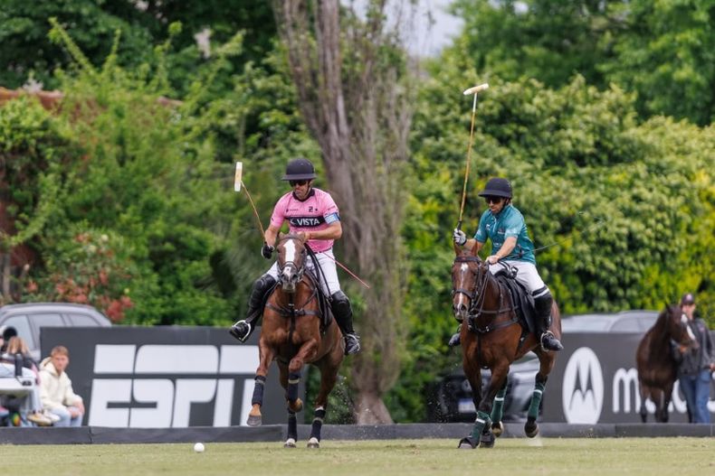ATAQUE. Ellerstina jugará una final anticipada frente al campeón de Hurlingham.