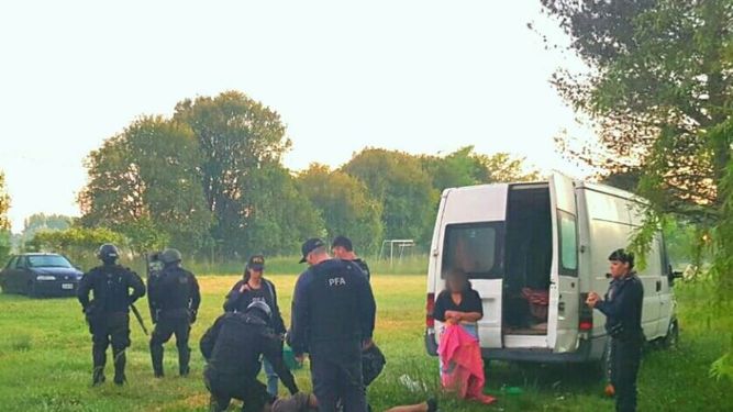 Detuvieron a banda que extorsionaba a trabajadoras sexuales