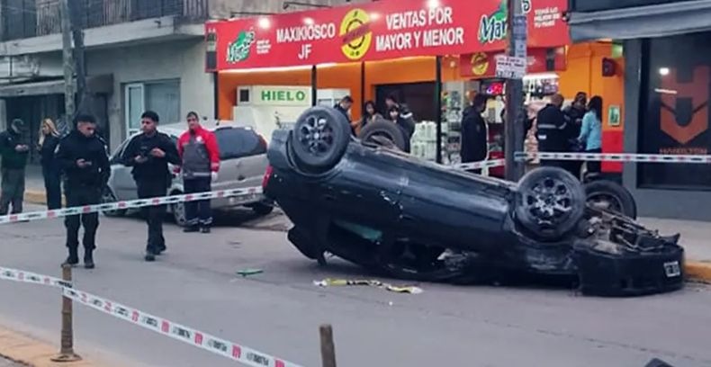 El vuelco fatal ocurrió en la entrada a Ingeniero Maschwitz.