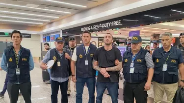 EXTRADITADO. Carballo Escobar arribó a Ezeiza este miércoles. Hoy declara ante la justicia.
