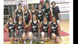 Las chicas de la Primera derquina jugarán para volver a la elite metropolitana..