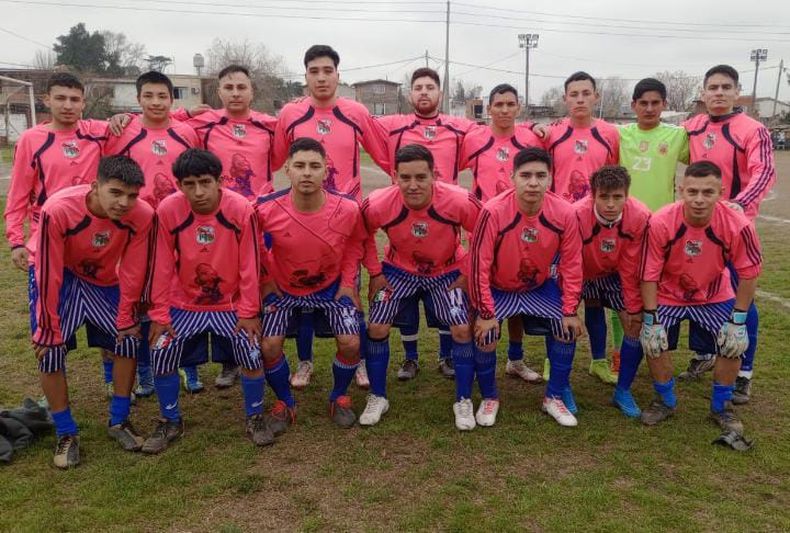 FORMACIÓN. Pilar Unidos es el escolta que tiene el Torneo Clausura de la C.