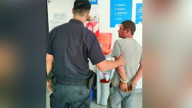 El sujeto detenido está acusado de asesinar a un amigo prendiéndolo fuego.&nbsp;