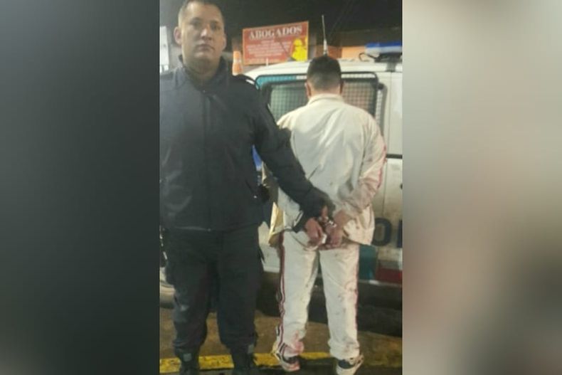 El detenido tiene 24 años y está acusado de golpear a su mujer embarazada.
