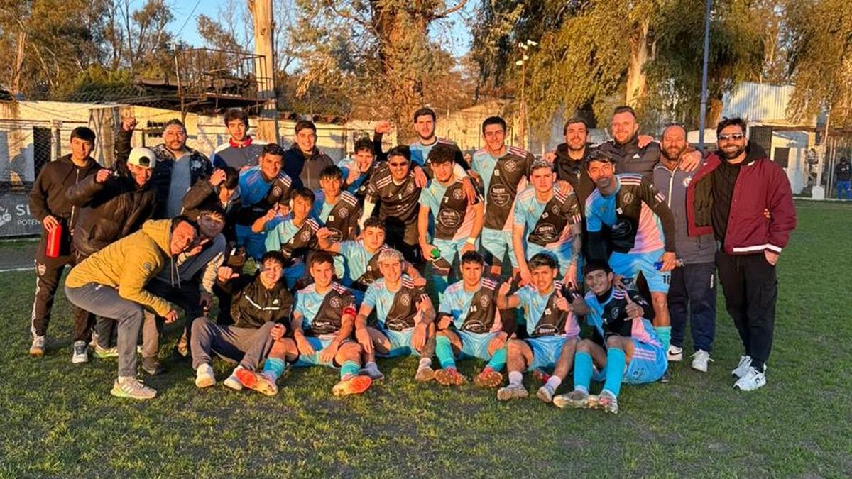 Pilar City ganó por penales y ascendió a Primera