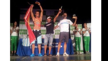 Ironman. “Chapa” se subió al podio tras su gran carrera en el sur de Chile..