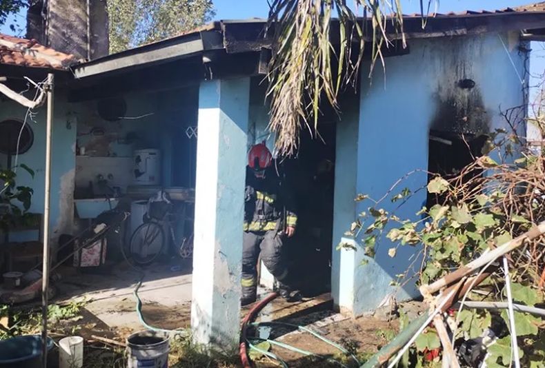 La vivienda en la que ocurrió el trágico incendio.