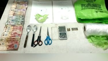 Los elementos secuestrados en los dos operativos realizados por la policía.&nbsp;