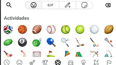 whatsapp sumo el emoji de la pelota oficial del mundial 2026