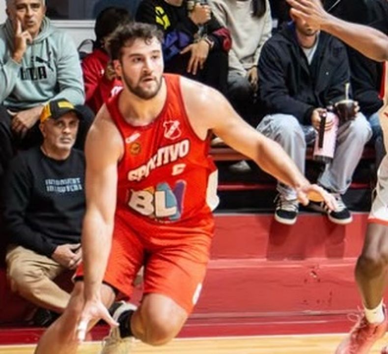 Sportivo Pilar tuvo como figura a Franco Petruzzi: 18puntos y 11 rebotes.