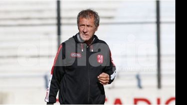 DECISIÓN. Ponce definirá el equipo hoy en la última práctica..