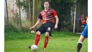 ZEPPEGOL: “Villa Rosa es una linda cancha para ir a jugar por el clima que le da la hinchada.”.