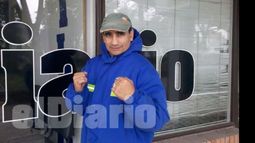 Ernesto Borjas, exboxeador, recolector de día, entrenador de noche..
