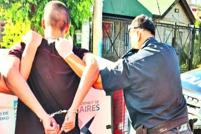 El acusado tiene 28 años y fue apresado cuando circulaba a 400 metros del lugar del hecho.&nbsp;