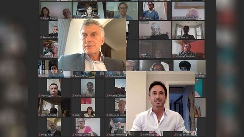 EN PANTALLA. Macri y Neuspiller dialogaron con los vecinos..