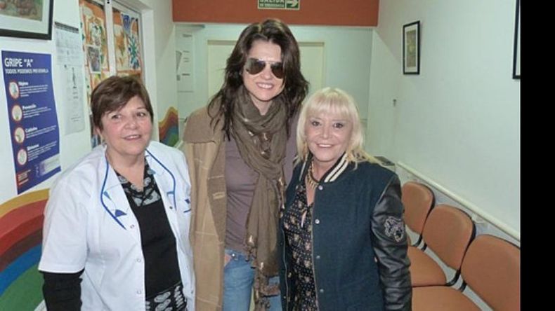 Araceli, en Pilares de Esperanza, junto a Carmen Rodríguez..