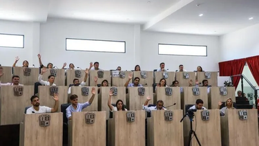 EN SUS BANCAS. Reelegir o no es la alternativa para 12 actuales concejales.