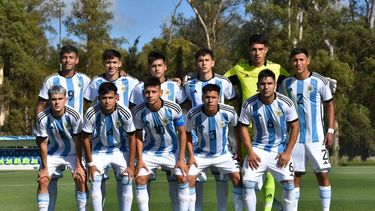 Camilo Rey Domenech fue titular en el amistoso frente a Estados Unidos.