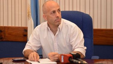 OPINIONES. Ducoté recibió datos negativos en la encuesta de Aresco..